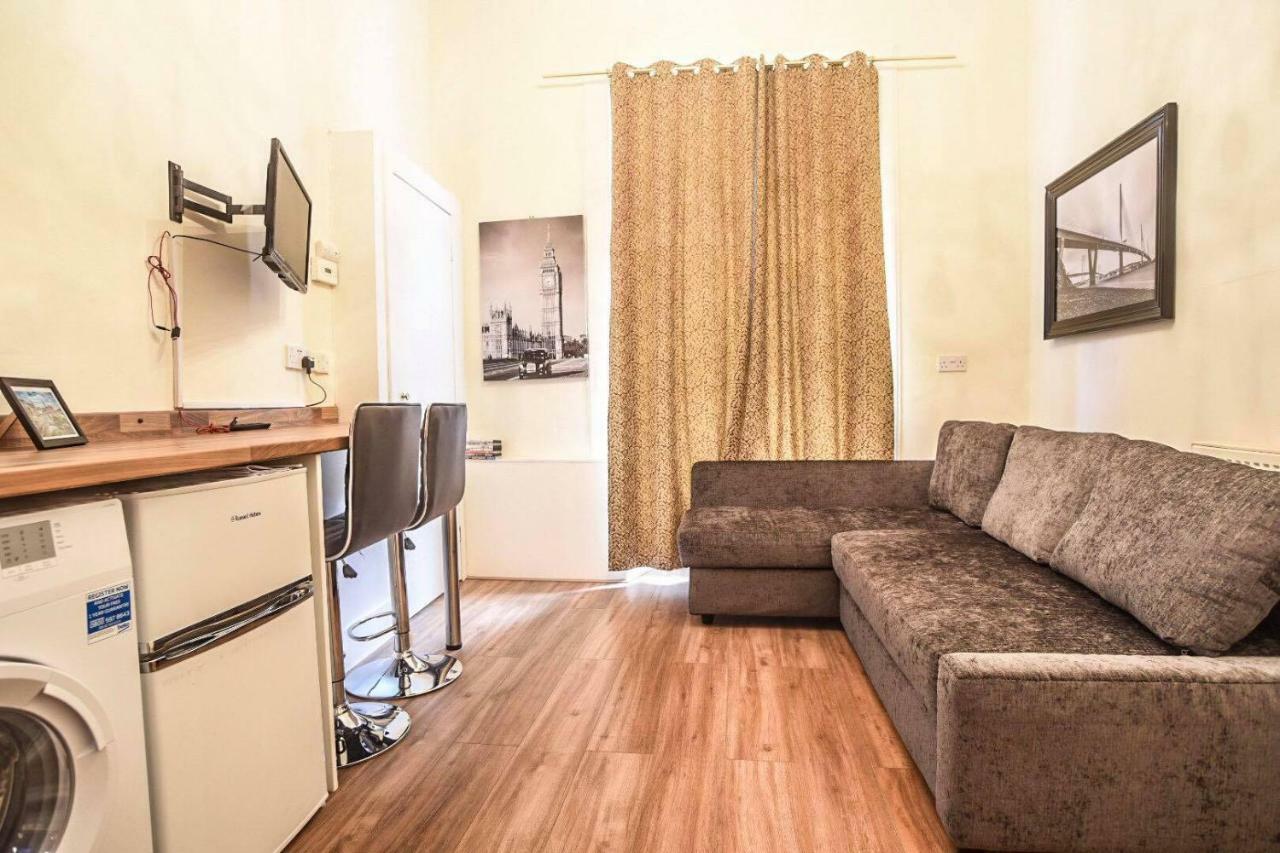 Edinburgh Ground Floor City Centre Flat Close To Princess Street Exterior foto